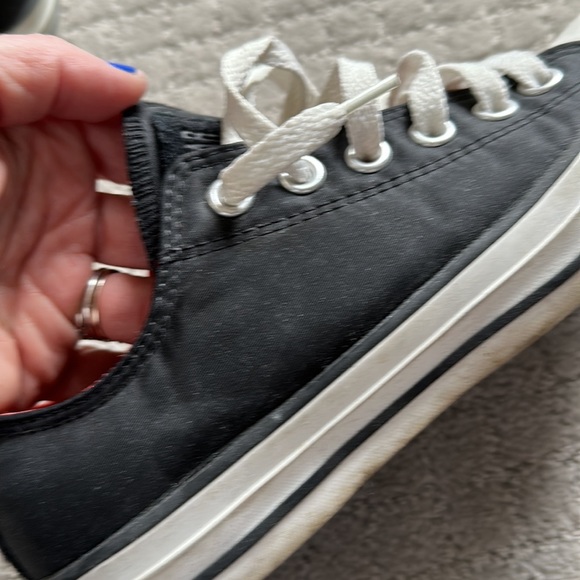 Converse - Picture 6 of 6